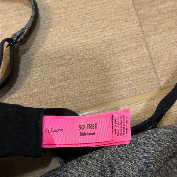 La Sensa Bra - Picture 2 of 2